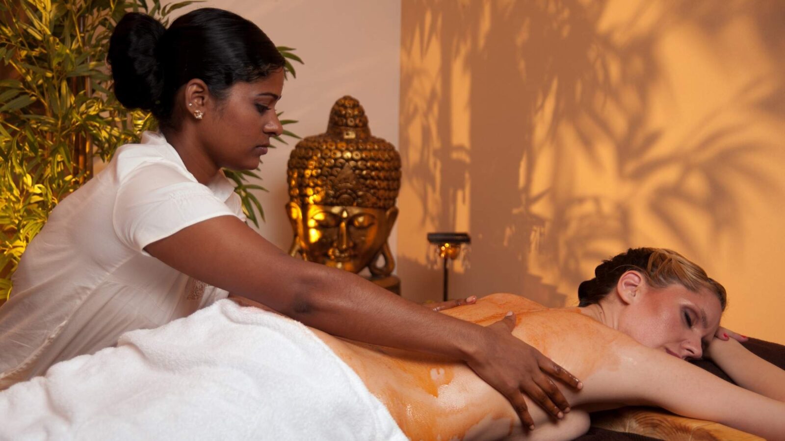 Ayurveda wellness treatment in Sri Lanka