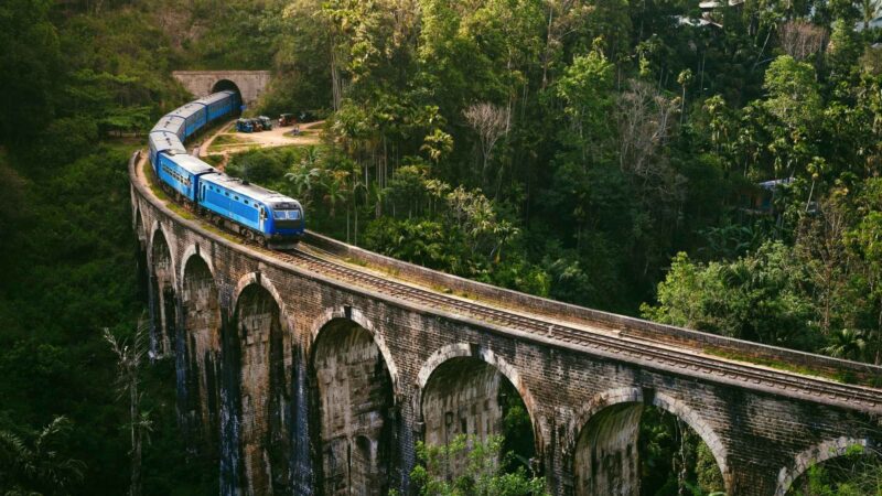 Hill country train journey, Sri Lanka